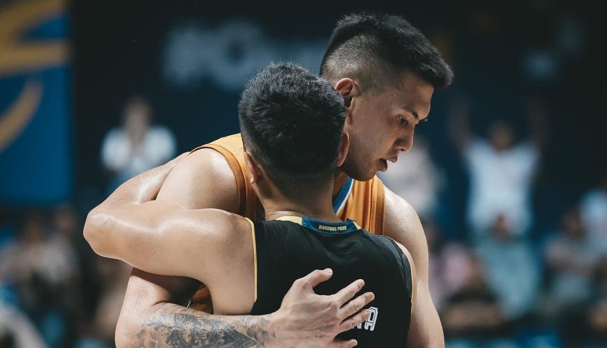 Persib Bersama Satria Muda. Satria Muda Resmi Pindah Ke Bandung