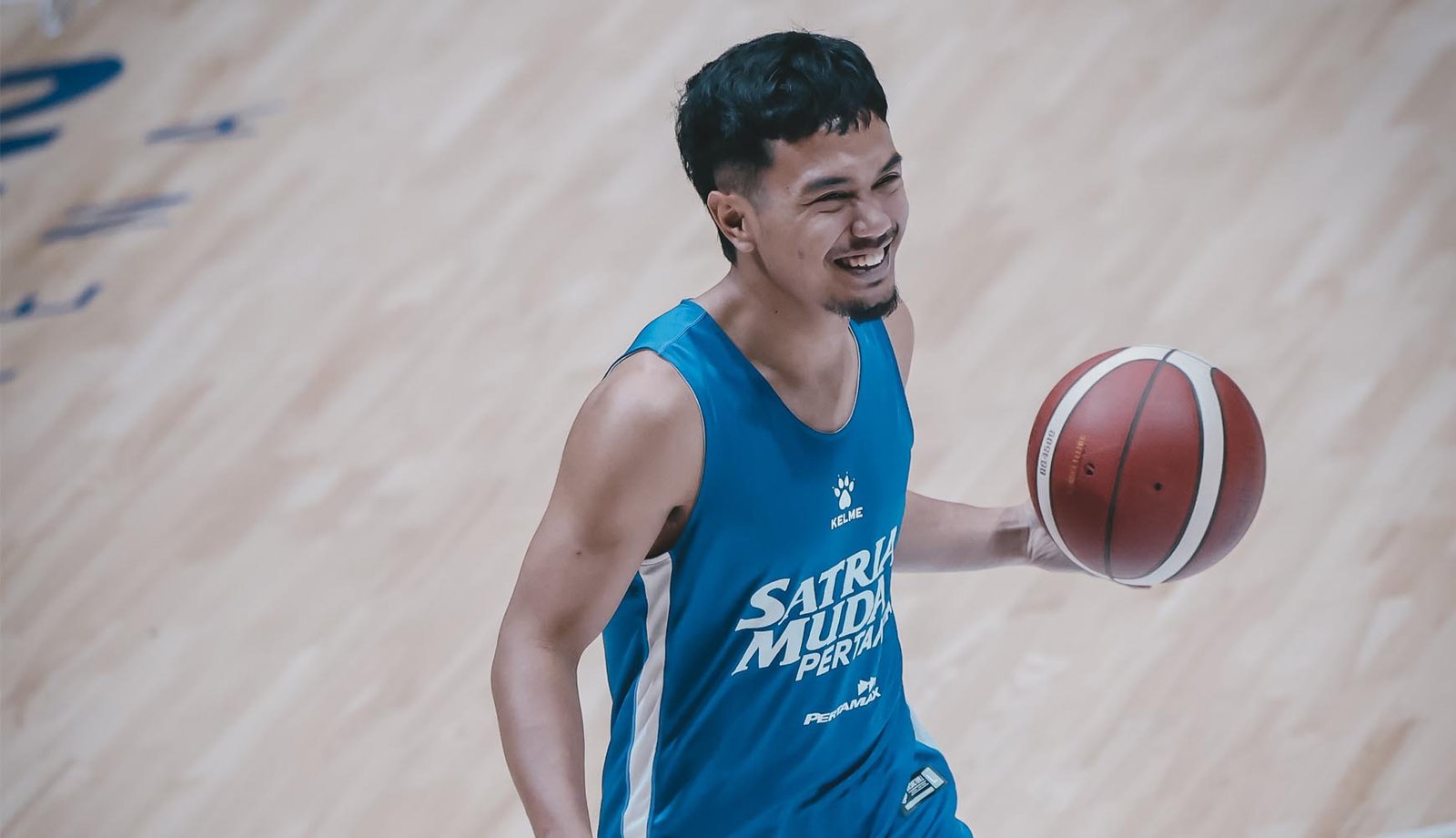 Yudha Saputera Idolizes Rajon Rondo and Backs Spurs to Win This Season